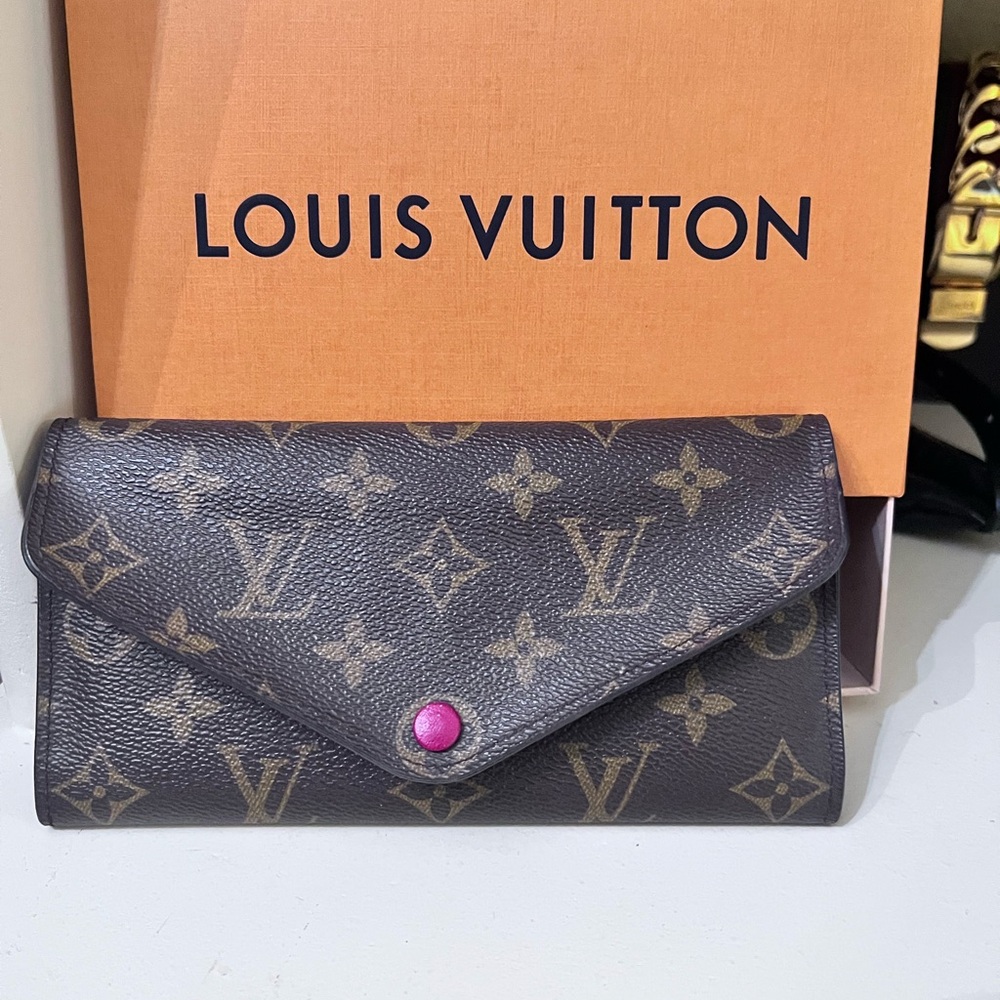 Louis Vuitton Monogram long Wallet